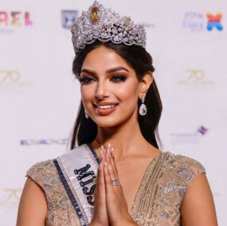 Dính “ngải heo”, Miss Universe 2021 mắc lỗi trang phục kém xinh tại tuần lễ thời trang