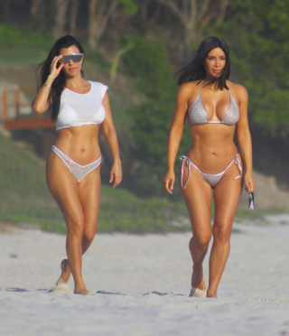 Ngưỡng mộ với chế độ giữ dáng - bí quyết eo thon của Kim Kardashian