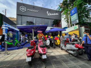 Piaggio Topcom Nguyễn Văn Trỗi ‘lột xác’ với nhận diện thương hiệu mới Motoplex