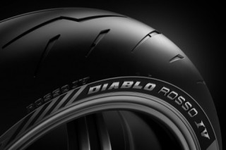 Ra mắt lốp Pirelli Diablo Rosso IV mới dành cho các mẫu Sport Bike đường phố