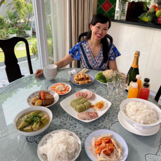 Sao Việt khoe cơm ngày Tết, bạn thân Tăng Thanh Hà còn làm 5-6 món chống ngán