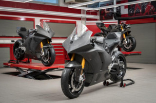 Ducati chính thức bắt đầu sản xuất xe đua V21L MotoE