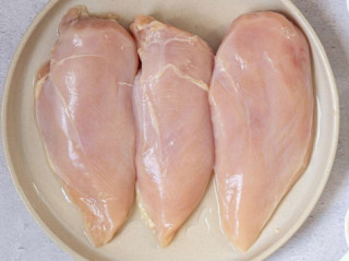 Con gà có 1 phần thịt được ví là “kho đạm” nhưng ít người biết mua ăn, 50.000đ được đĩa đầy ú ụ