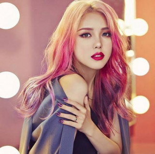 Để cập nhật xu hướng mới nhất từ Hàn Quốc, bạn phải follow 5 nàng Beauty Gurus này ngay