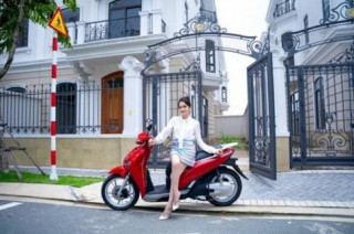 Hoa hậu chuyển giới Hương Giang khoe trọn biệt thự đắt đỏ, bên trong có cả thang máy