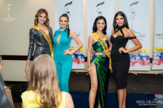 Bị chê đùi ếch, Kiều Loan vẫn xuất sắc “cân” các thể loại váy xẻ cao tại Miss Grand International