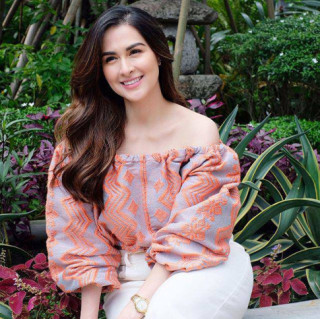Quyết định nối tóc, mỹ nhân đẹp nhất Philippines lấy lại vẻ đẹp sắc nước hương trời