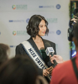 Nhan sắc thí sinh lớn tuổi nhất lịch sử Miss Universe, U70 vẫn đi thi Hoa hậu