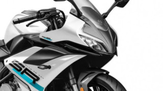 CFMoto 250SR 2023 mới chính thức ra mắt được cập nhật thân xe hiệu suất tối ưu