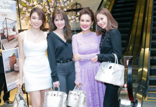 Túi “cá sấu bạch tạng” như của Ngọc Trinh được bán nhan nhản ngay tại Việt Nam