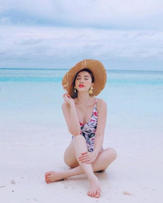 5 lần 7 lượt khoe dáng bốc lửa, hoá ra đây là tuyệt chiêu khiến Bảo Thy tự tin thế!
