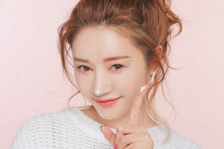 Đọc xong 15 điều sau bạn sẽ không ngờ được chúng ta hay mắc những lỗi này khi trang điểm