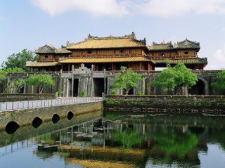 Được nhận xét “đẹp đến ám ảnh”, những vị hoàng hậu này có bí quyết gì khiến vua mê mẩn?
