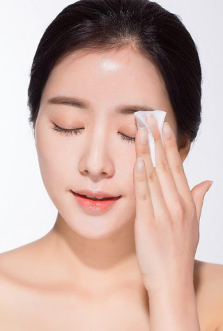 Không muốn lão hóa nhanh, hãy dành ra 30 phút mỗi tối chăm sóc cho làn da của mình