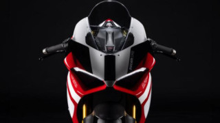 Anh em cùng tôi dự đoán mẫu xe kế nhiệm Ducati Panigale V2 sẽ trông như thế nào nha?