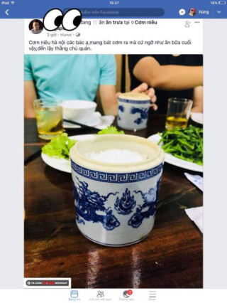 Bát cơm niêu của một nhà hàng khiến dân mạng cười bò “thêm cây nhang với quả trứng là đẹp”