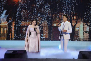 Các nàng “eo bánh mì” vào mà xem Bảo Trâm Idol chọn váy khoe eo thon thần kỳ