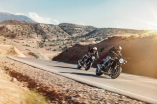 Kawasaki Z900RS và Z900RS SE 2025 vừa ra mắt - đúng gu của các anh mê xe cổ điển đây rồi!