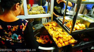 Quán bánh gối Lý Quốc Sư “nhỏ mà có võ”, không thể bỏ lỡ trong chiều đông Hà Nội