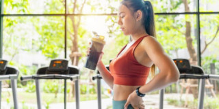 Tập thể dục khi đói hay khi ăn no sẽ đốt mỡ hiệu quả hơn? Nàng muốn giảm cân phải ghi nhớ 3 điều