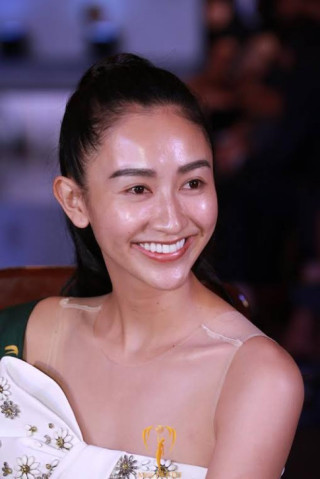 “Hoảng hốt” khi ngắm nhan sắc thật sự không Photoshop của thí sinh Hoa hậu Trái đất 2017