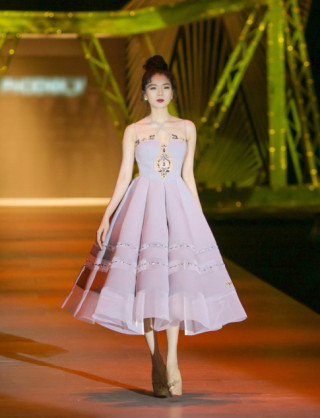 Khi sao Việt không ngại “chân ngắn”, tự tin dẫn đầu dàn “chân dài”