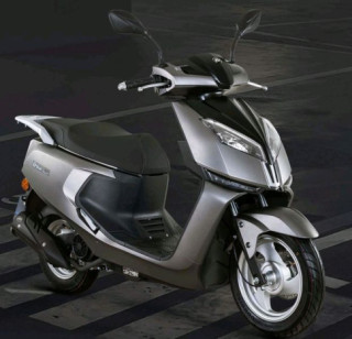 Lifan làm AE choáng ngợp với Greyhound GRH125 giao diện cực chất nhưng giá chưa tới 20 triệu đồng