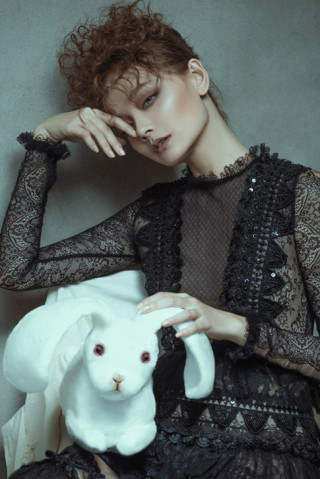 VNTM All Stars: “Chị đại” Hoàng Oanh “tóc bạc trắng” khi rời nhà chung