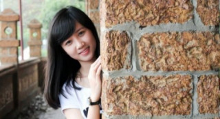 4 cô gái Việt nổi tiếng nhờ khuôn mặt mộc xinh đẹp rạng rỡ
