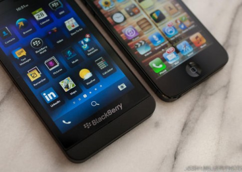 BlackBerry Z10 đang “độc bá” vùng vịnh Trung bình
