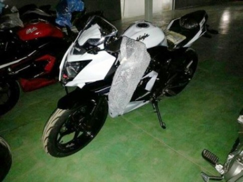 Kawasaki sắp tung Ninja 250RR xi-lanh đơn