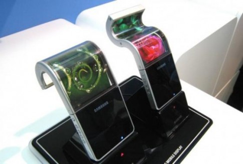 Smartphone 3 màn hình sẽ được SamSung giới thiệu vào năm tới