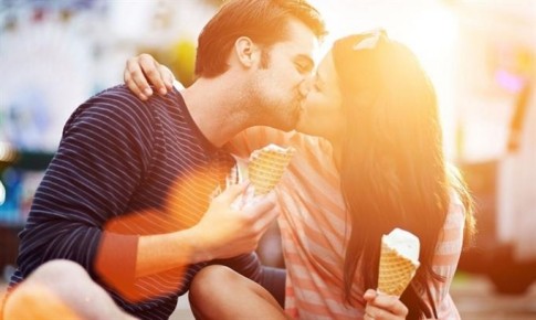 7 kiểu hôn lãng mạn có thể bạn chưa thử bao giờ