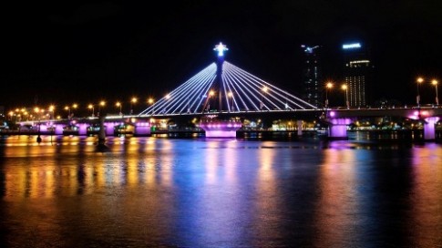 Cùng chiêm ngưỡng những cây cầu tuyệt đẹp ở Đà Nẵng