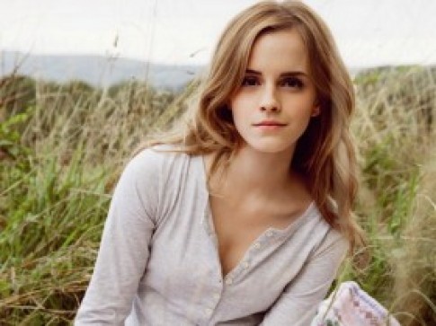 Emma Watson - ‘phù thủy’ quyến rũ của xứ sương mù