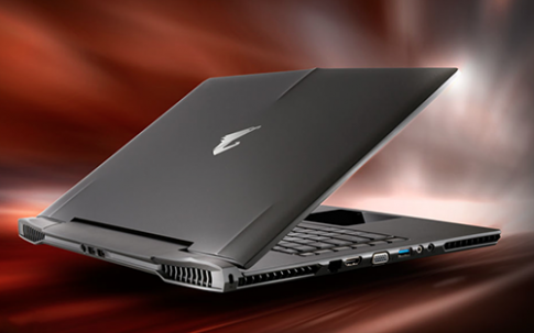 Gigabyte Aorus X7 tại CES 2014, laptop chơi game với thiết kế độc đáo!