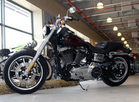 Harley-Davidson Low Rider 2014 hơn 600 triệu đồng tại Việt Nam