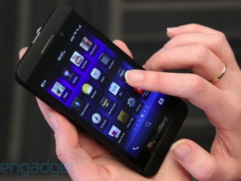 Hướng dẫn cài ứng dụng Android cho BlackBerry Z10