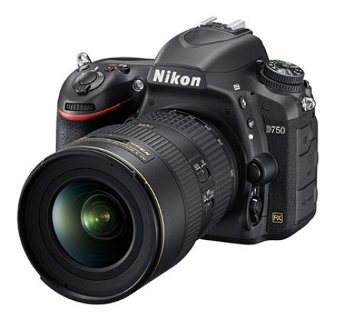 Nikon D750 cảm biến full-frame, màn hình lật ra mắt
