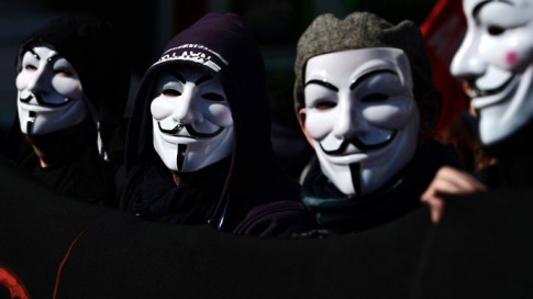 Anonymous “hỏi thăm” chính phủ Thụy Điển.