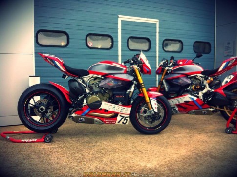 Ducati 1199 naked racing ‘quyến rũ’ như ‘vũ nữ’