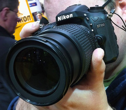 Rò rỉ thông tin Nikon D7200: thiết kế tương tự Nikon D750