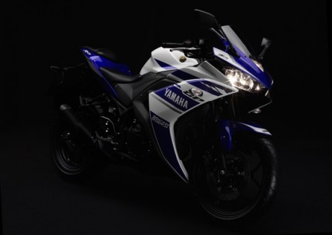 Yamaha R25 2014 chiếc xe mạnh nhất ‘trong cùng phân khúc’