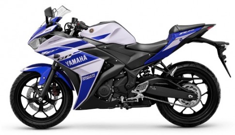 Yamaha R25 bán chính hãng tại Việt Nam với giá 160 triệu đồng