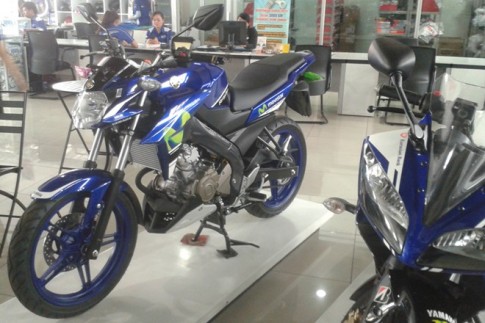 Cận cảnh Yamaha V-ixion Movistar 2015 vừa ra mắt