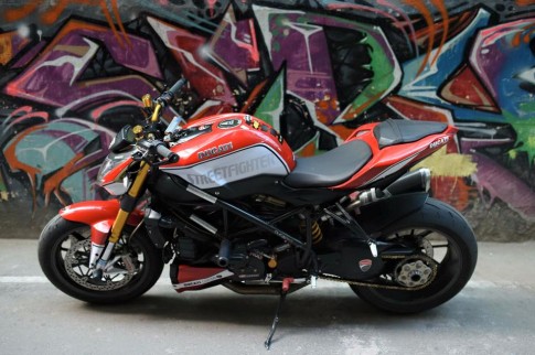 Ducati StreetFighter kiêu hãnh tại đất Sài Gòn