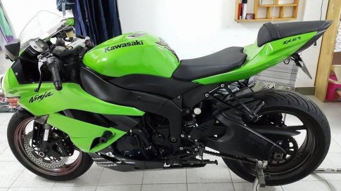 Kawasaki ZX6R date 2009 độ phong cách sinh viên