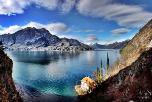 10 hồ nước đẹp lung linh trên thế giới