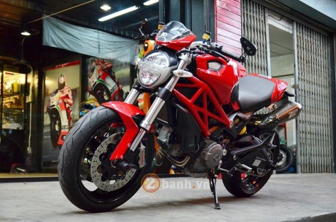Ducati Monster 795 độ đơn giản với những món đồ chơi hàng hiệu