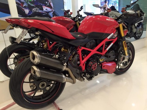 Ngắm chiếc Ducati Streetfighter S đã độ thêm 10 ngàn đô